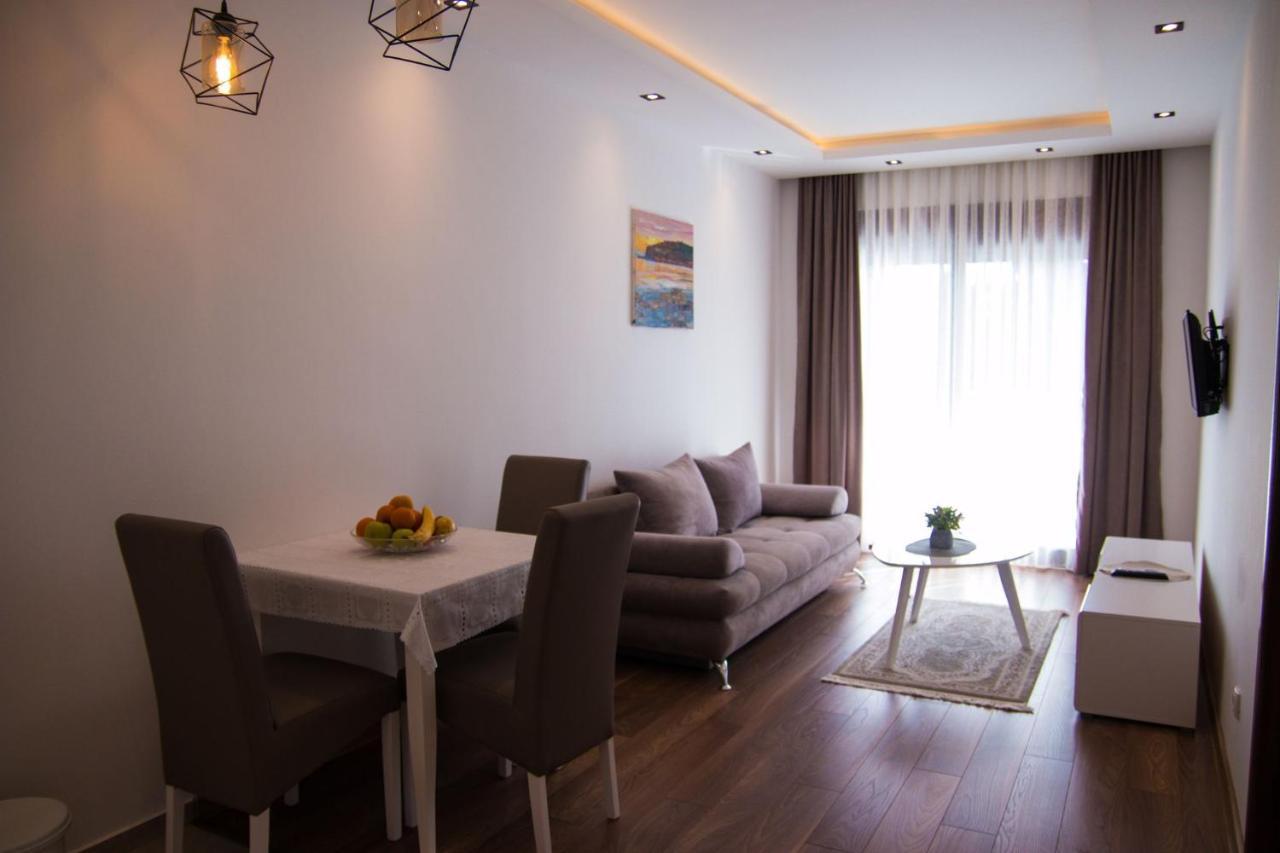 Arte Apartments Улцинь Екстер'єр фото